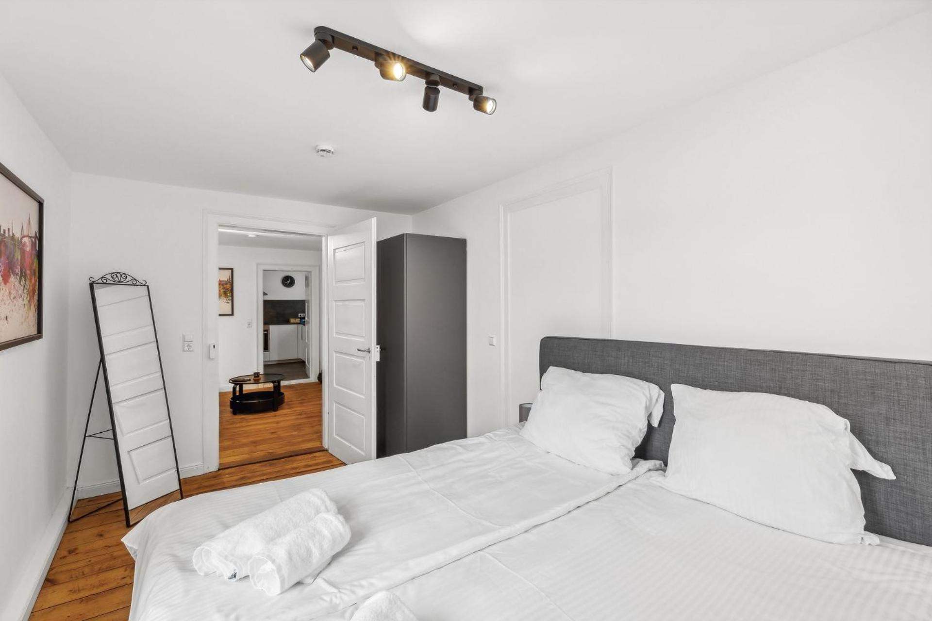 Residenz Im Historischen Zentrum D - Suite For6 - Aalen Apartments ภายนอก รูปภาพ